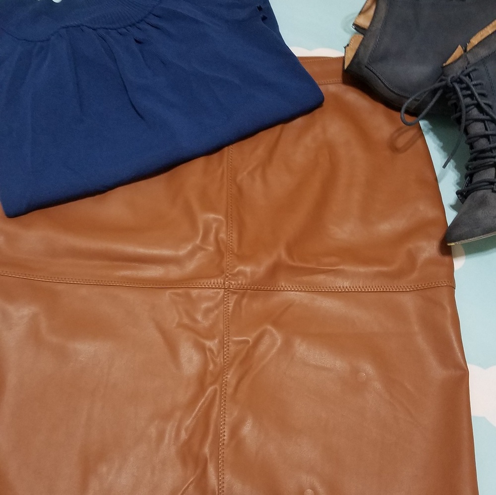 Brown Faux leather skirt